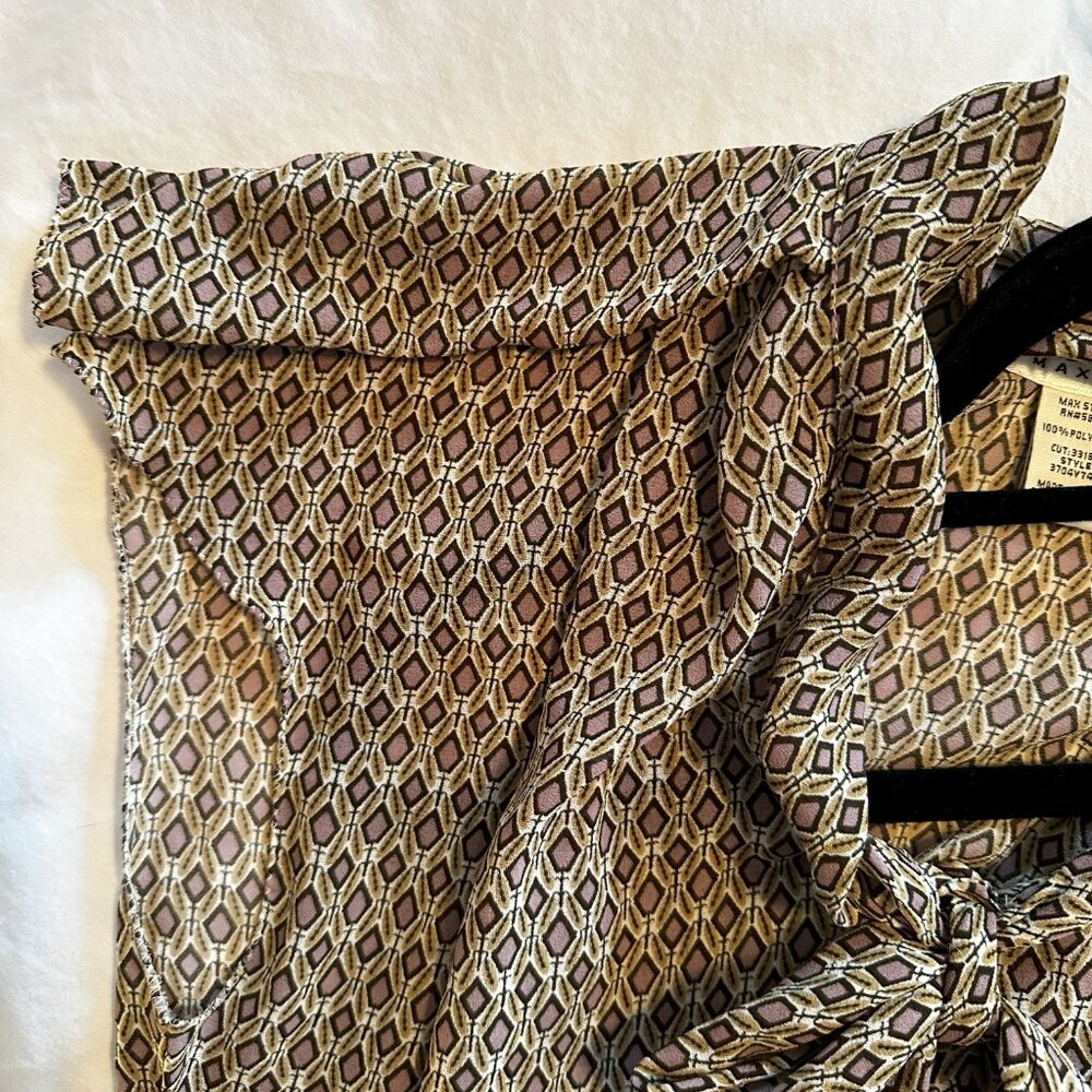 Max Studio Geometric Light Blouse - image 4